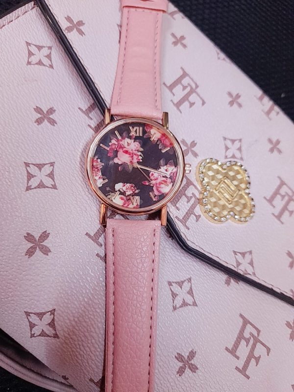 Reloj rosas vinipiel rosa 1